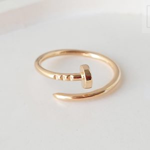 Auksinis žiedas su cirkoniais